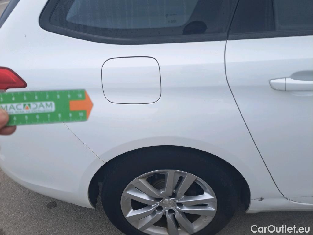  Peugeot  308 PEUGEOT  / 2017 / 5P / familiar SW Active Pack BlueHDi 130 S&S #6