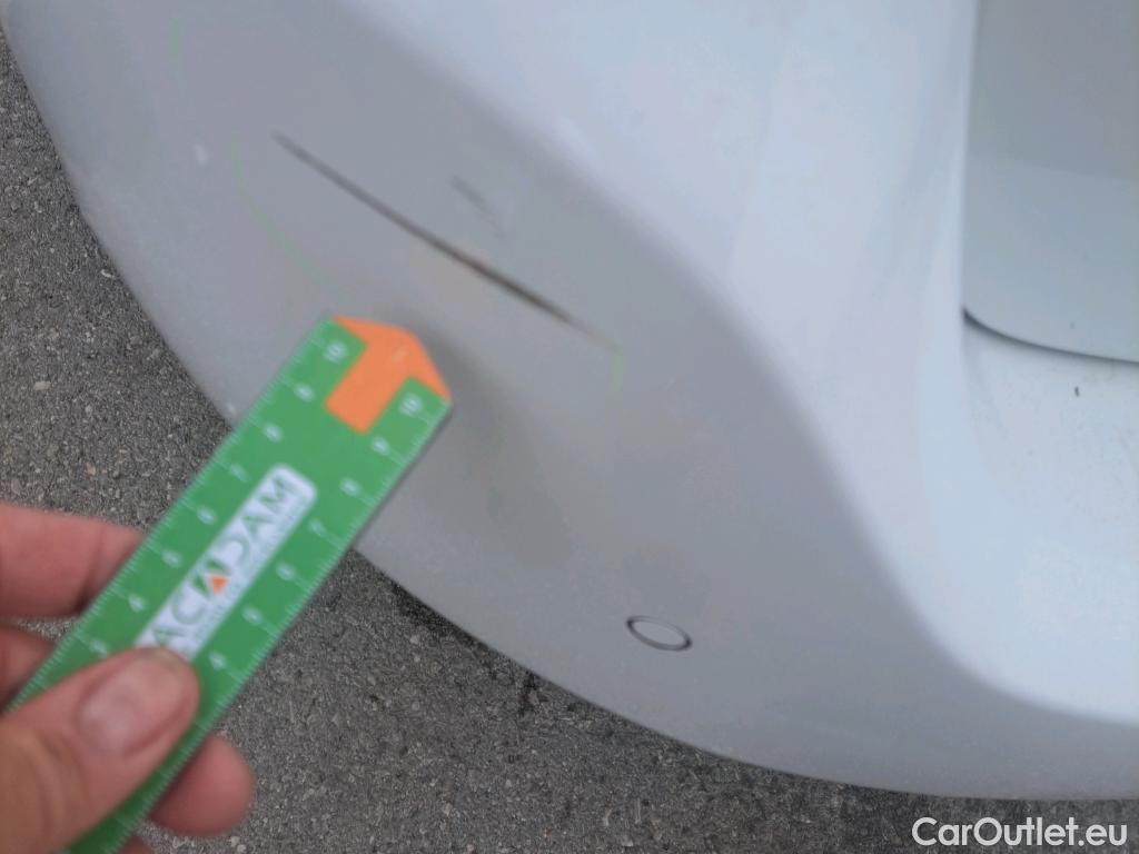  Peugeot  308 PEUGEOT  / 2017 / 5P / familiar SW Active Pack BlueHDi 130 S&S #15