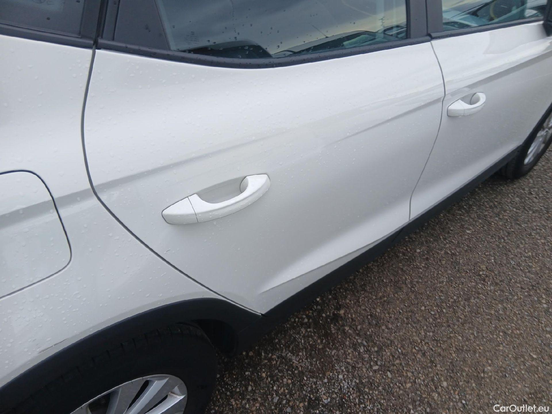  Seat  Arona  Style Special Edition 1.0 TSI 115CV MT6 6E #7