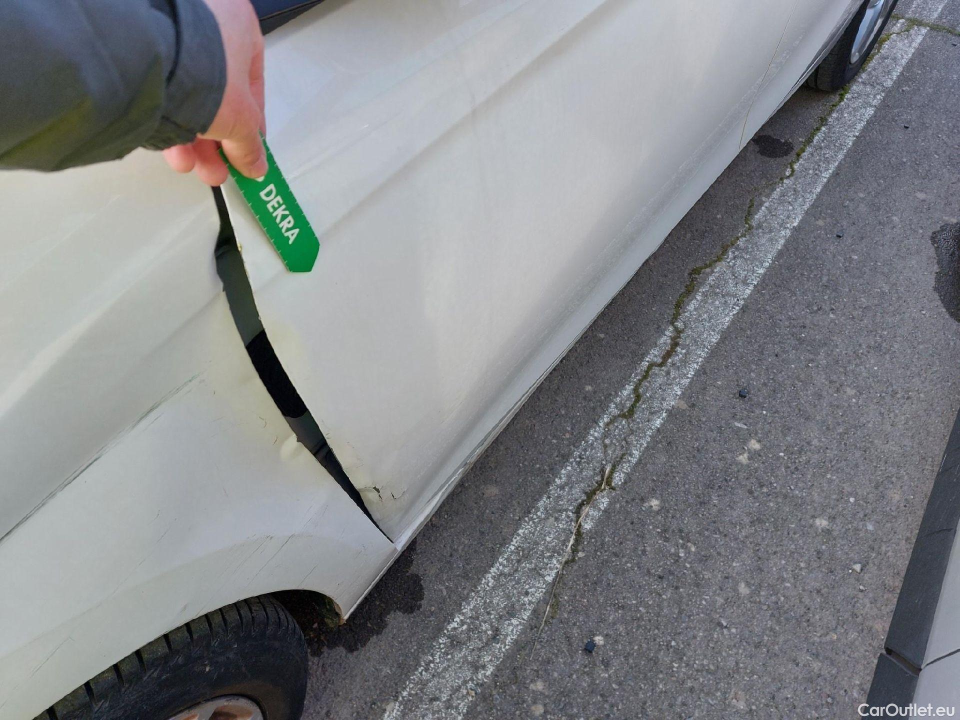  Opel  Corsa OPEL  / 2019 / 5P / berlina con portón 1.2T XHL 74kW (100CV) Edition #13