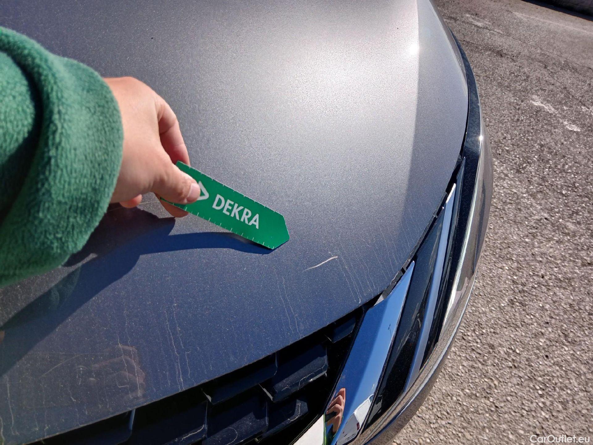  Nissan  Qashqai NISSAN  / 2021 / 5P / todoterreno DIG-T 116kW (158CV) mHEV Xtronic Acenta (AC) #2