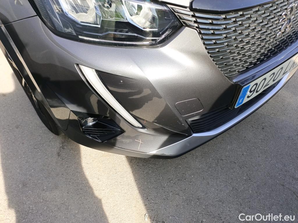  Peugeot  2008 PEUGEOT  / 2019 / 5P / todoterreno Allure Pack Puretech 130 S&S EAT8 (AC2) #9