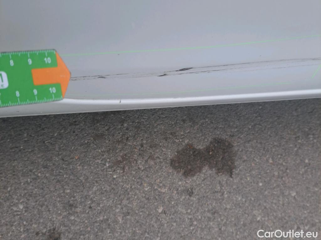  Peugeot  308 PEUGEOT  / 2017 / 5P / familiar SW Active Pack BlueHDi 130 S&S #4