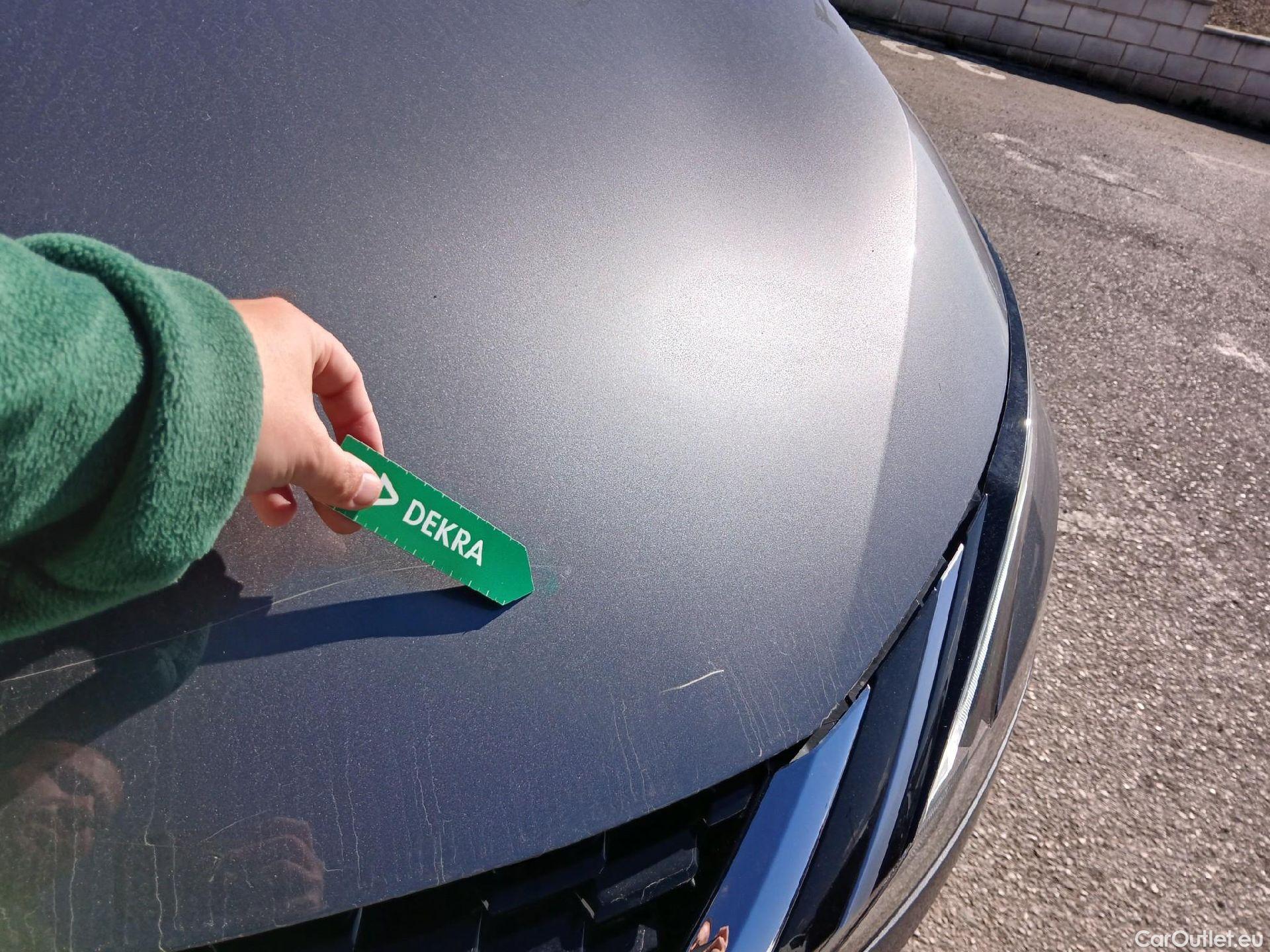  Nissan  Qashqai NISSAN  / 2021 / 5P / todoterreno DIG-T 116kW (158CV) mHEV Xtronic Acenta (AC) #1