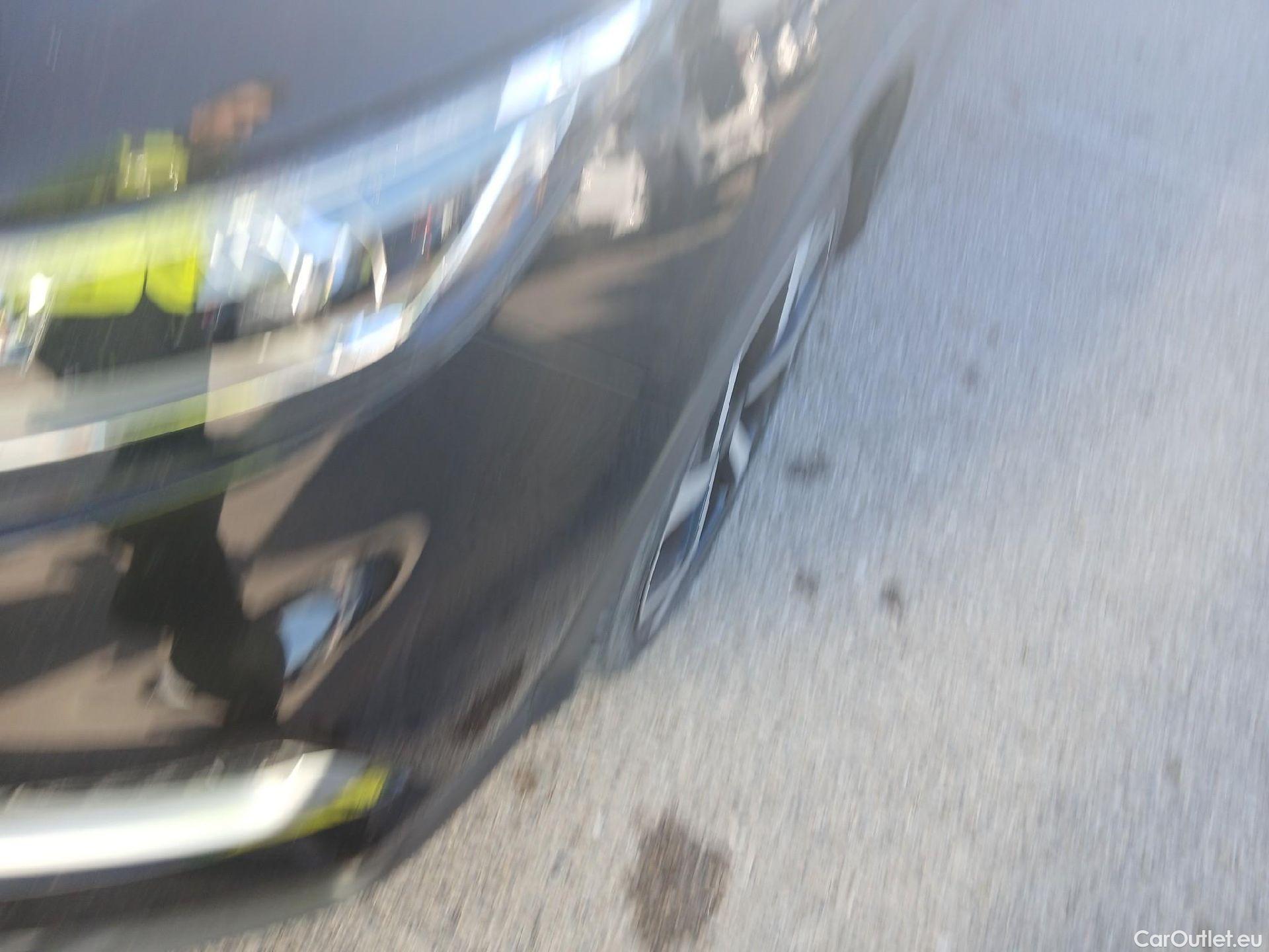  Nissan  Qashqai NISSAN  / 2017 / 5P / todoterreno dCi 85 kW (115 CV) E6D TEKNA+ #10