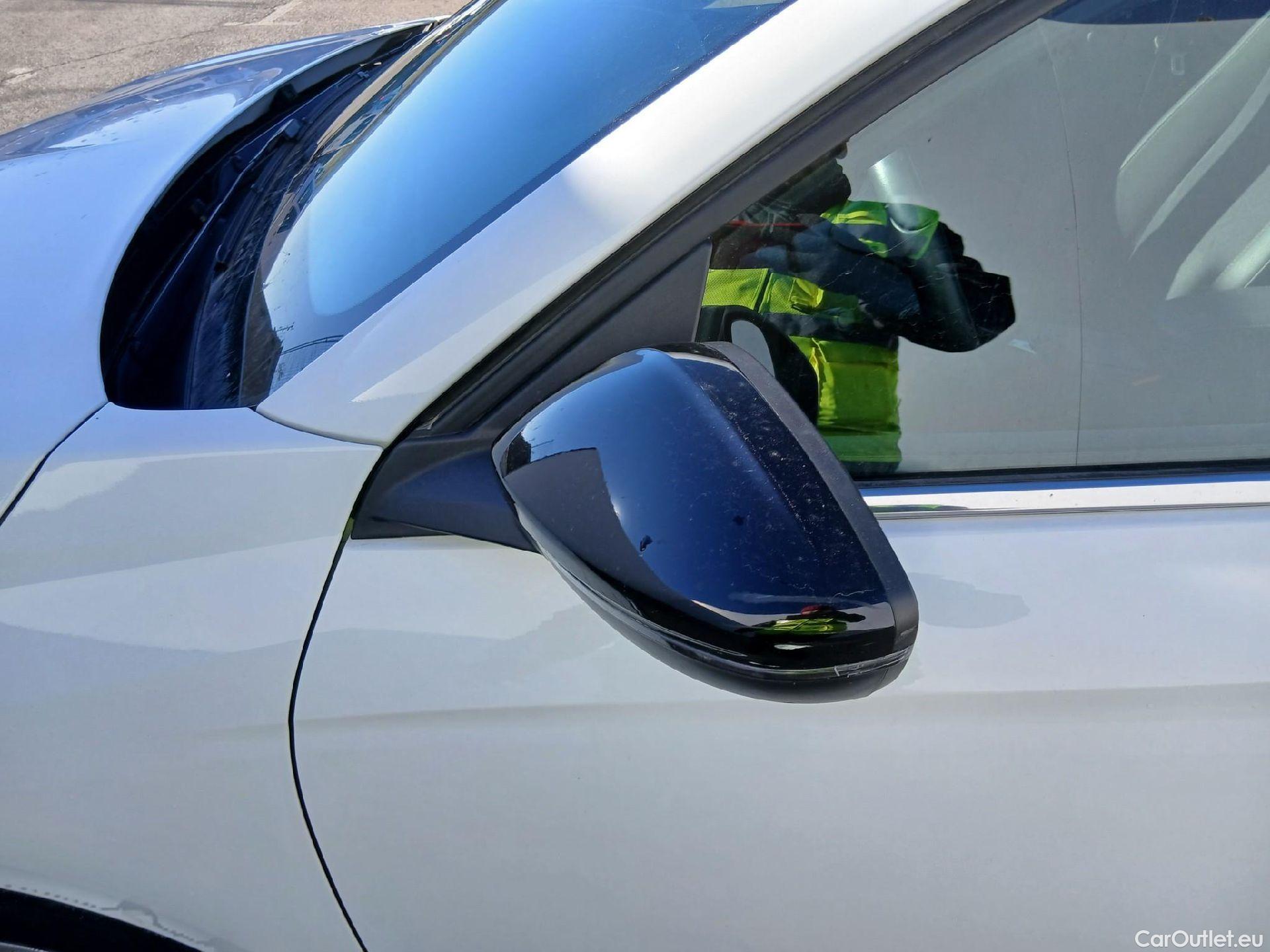  Opel  Corsa OPEL  1.2T XHL 74kW (100CV) Elegance #8