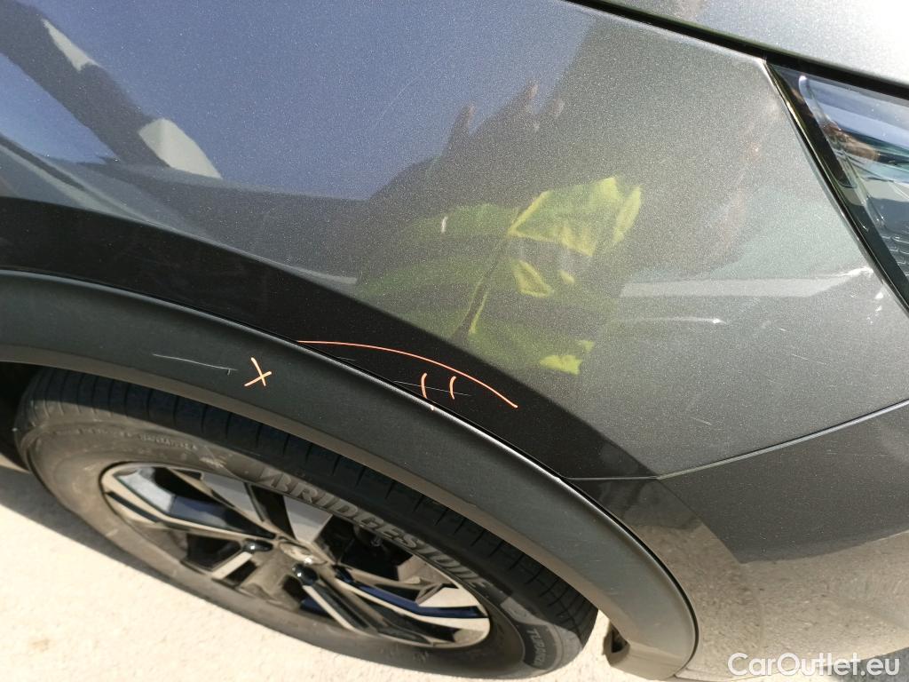  Peugeot  2008 PEUGEOT  / 2019 / 5P / todoterreno Allure Pack Puretech 130 S&S EAT8 (AC2) #7