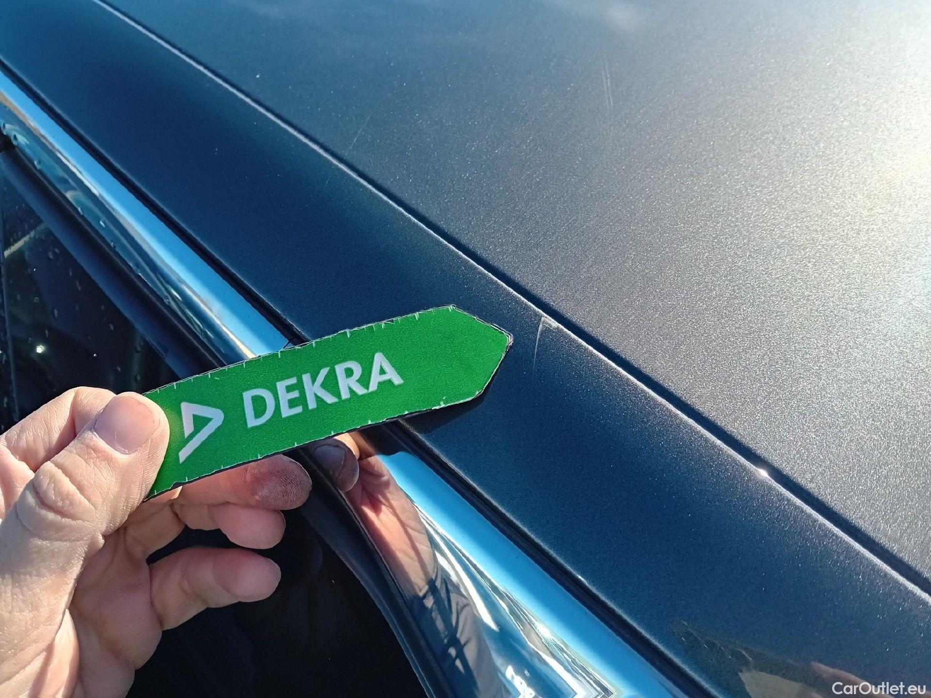  Peugeot  3008 PEUGEOT  / 2016 / 5P / todoterreno 1.5L BlueHDi 96kW (130CV) S&S Active (AC2) #7