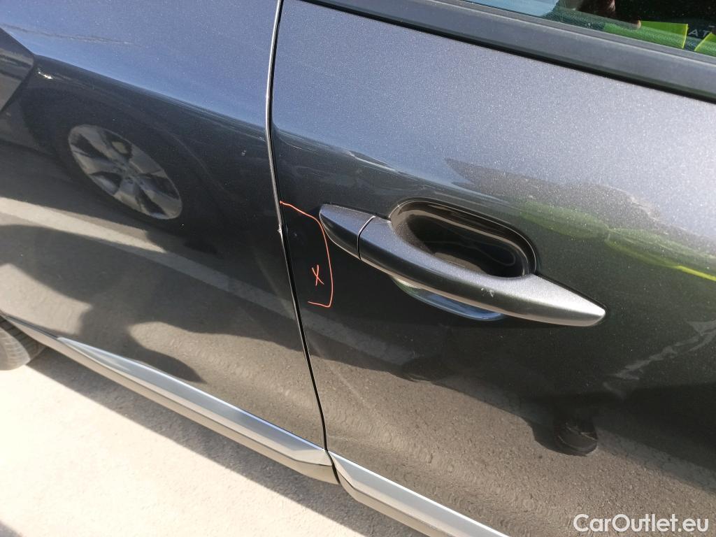  Peugeot  2008 PEUGEOT  / 2019 / 5P / todoterreno Allure Pack Puretech 130 S&S EAT8 (AC2) #3