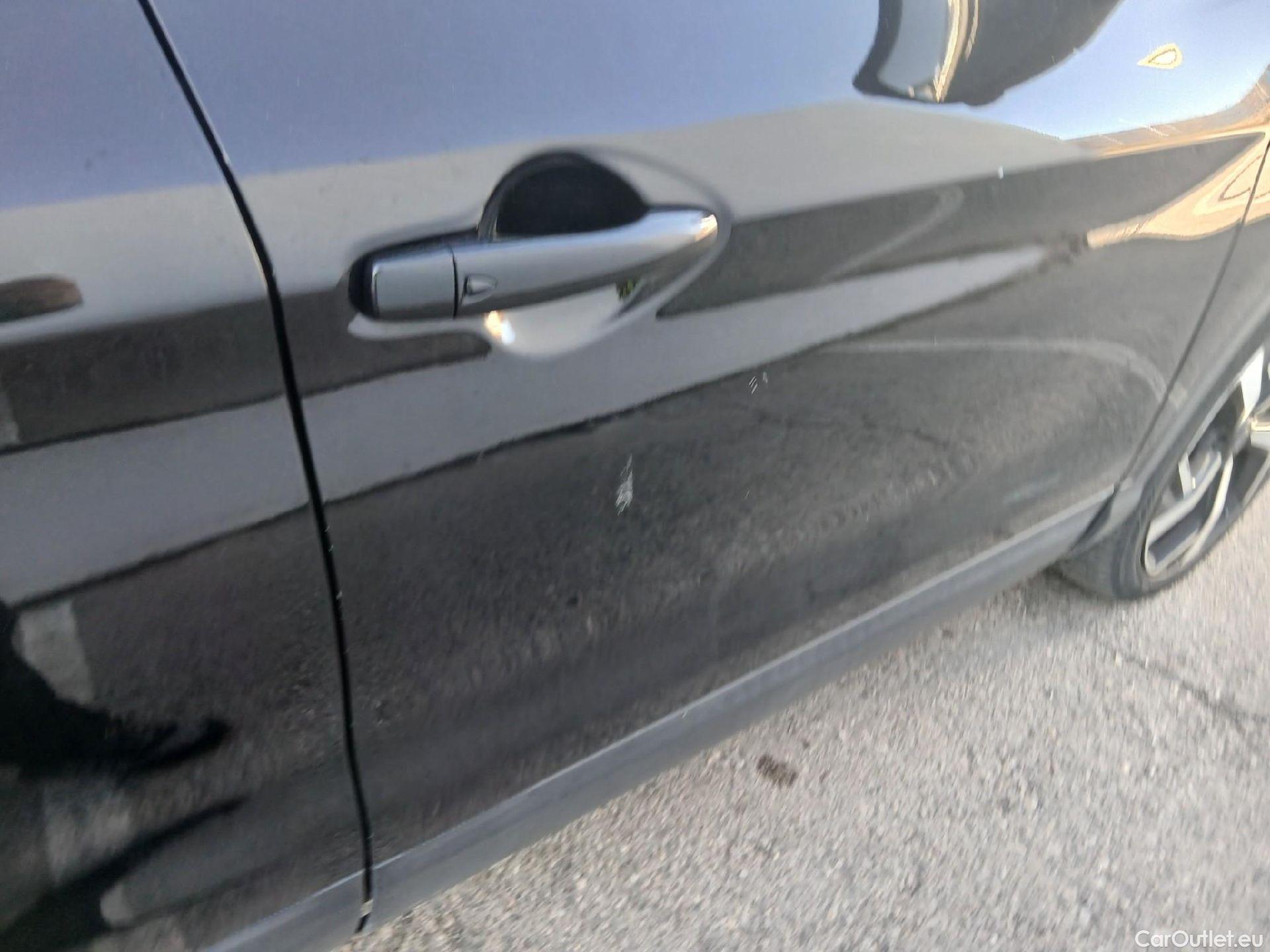  Nissan  Qashqai NISSAN  / 2017 / 5P / todoterreno dCi 85 kW (115 CV) E6D TEKNA+ #41