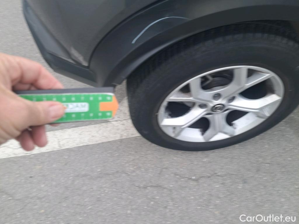  Nissan  Juke NISSAN  / 2019 / 5P / crossover DIG-T 84 kW (114 CV) 6M/T N-Connecta #31