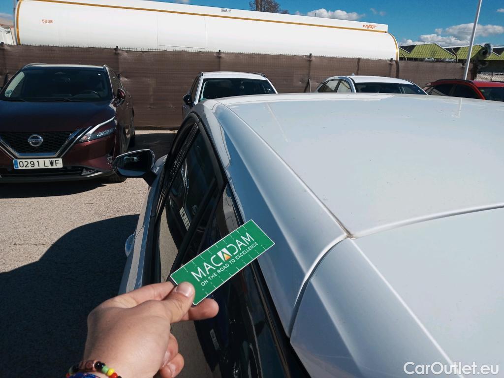  Audi  Q2 AUDI  / 2016 / 5P / todoterreno Sport 30 TFSI 85kW (116CV) (CX) #8