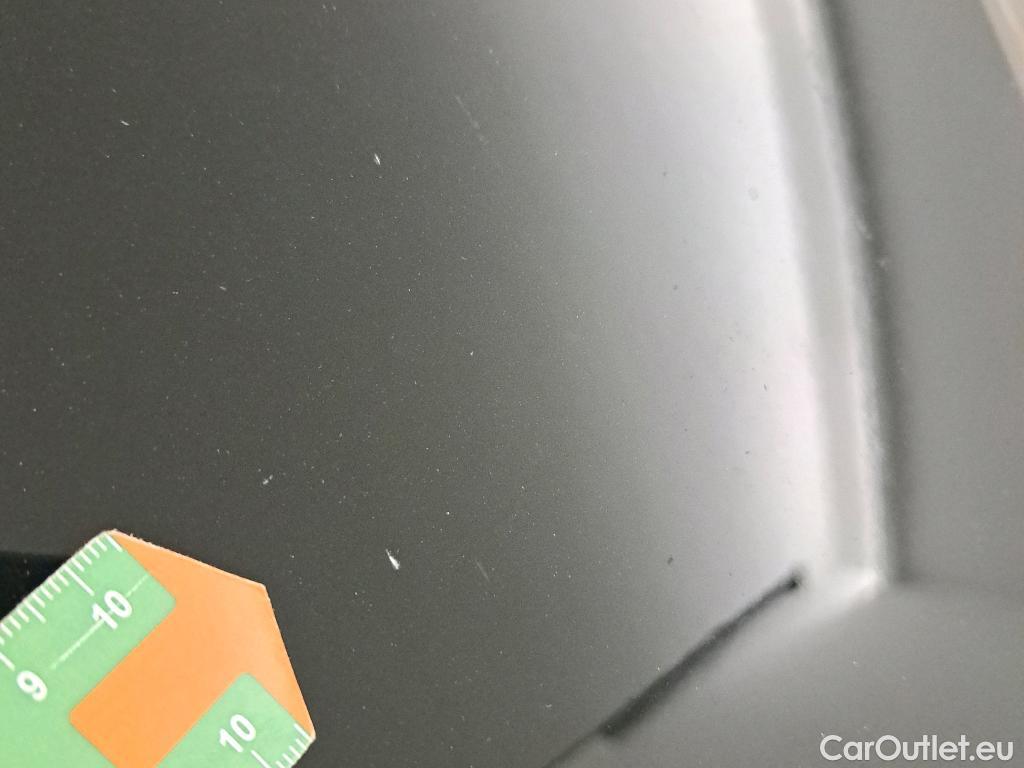  Volvo  V60 VOLVO  / 2018 / 5P / familiar 2.0 B3 (G) Essential Auto #32