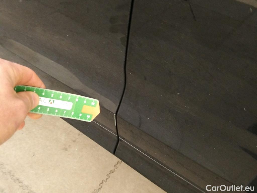  Volvo  XC60 VOLVO  / 2017 / 5P / todoterreno 2.0 B4 D AWD Plus Bright Auto #6