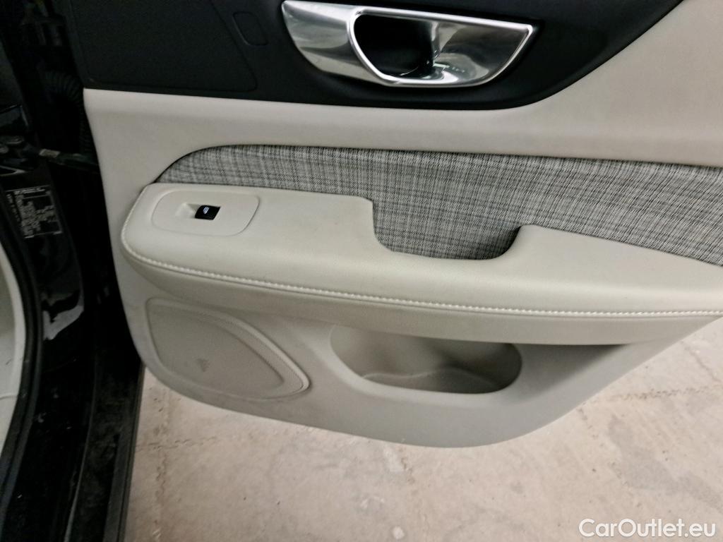  Volvo  V60 VOLVO  / 2018 / 5P / familiar 2.0 B3 (G) Essential Auto #18