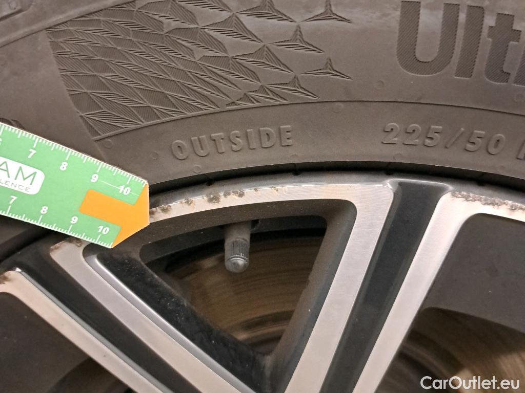  Volvo  V60 VOLVO  / 2018 / 5P / familiar 2.0 B3 (G) Essential Auto #7