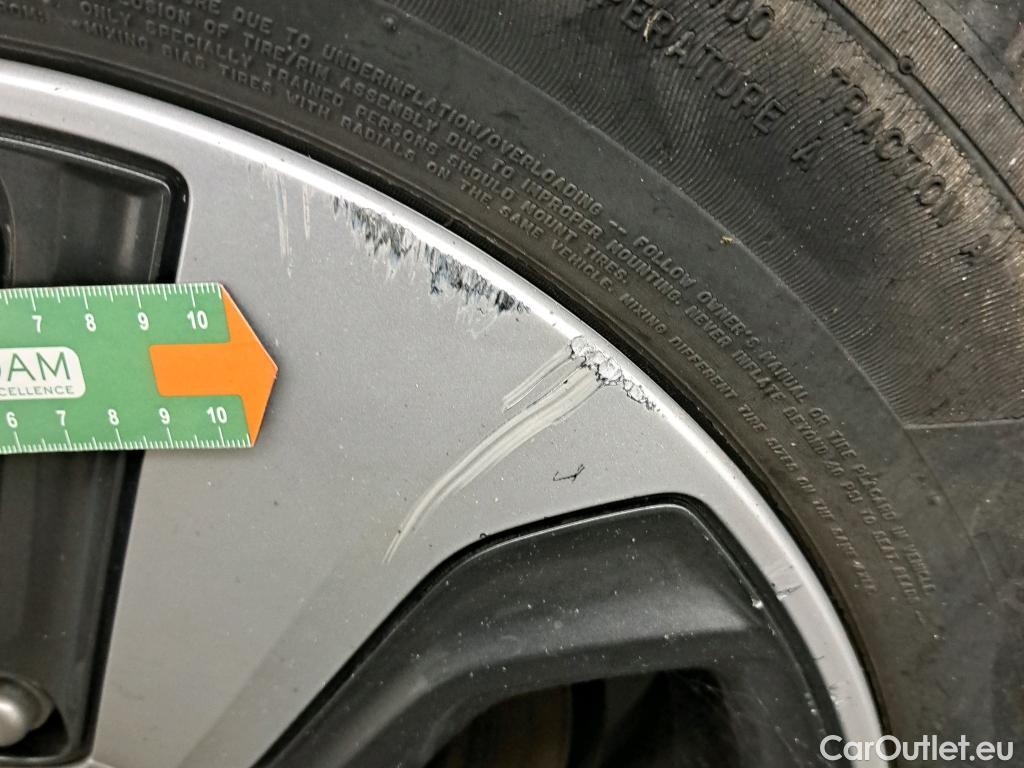  KIA  Niro KIA  Hïbrido Enchufable / 2016 / 5P / crossover 1.6 GDi Híbrido Enchufable 104kW Drive #27