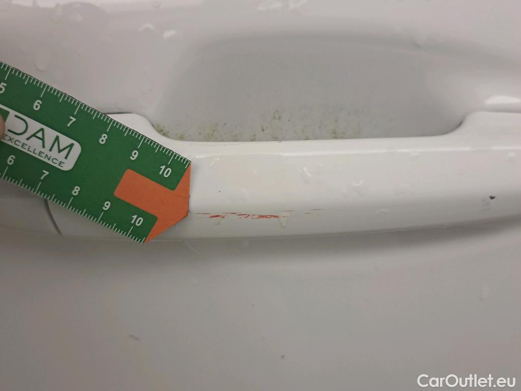  KIA  Niro KIA  Hïbrido Enchufable / 2016 / 5P / crossover 1.6 GDi Híbrido Enchufable 104kW Drive #44