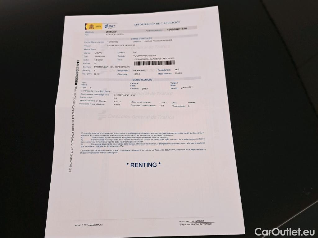  Volvo  V60 VOLVO  / 2018 / 5P / familiar 2.0 B3 (G) Essential Auto #30