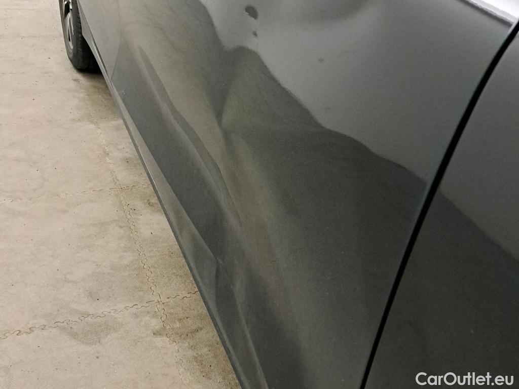  Volvo  V60 VOLVO  / 2018 / 5P / familiar 2.0 B3 (G) Essential Auto #2