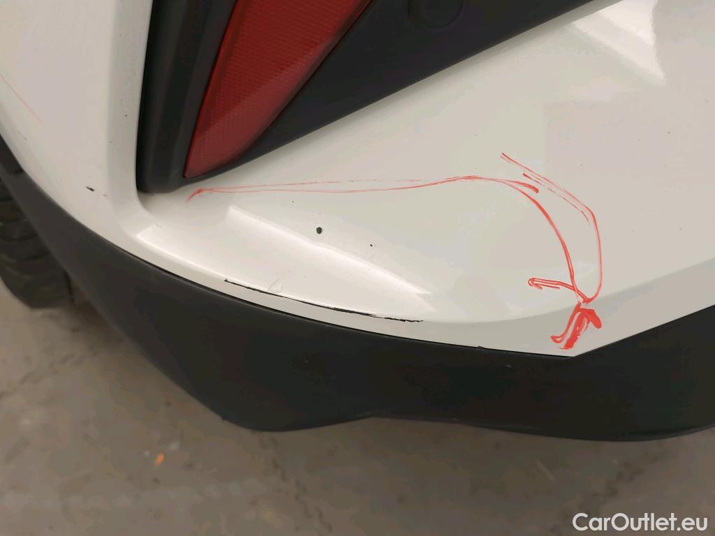  Toyota  C-HR TOYOTA  / 2016 / 5P / todoterreno 1.8 125H Advance #6