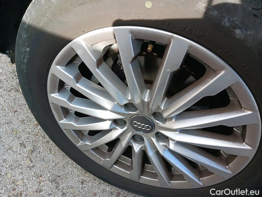  Audi  Q2 AUDI  / 2016 / 5P / todoterreno Design 30 TFSI 85kW (116CV) (AC) #49