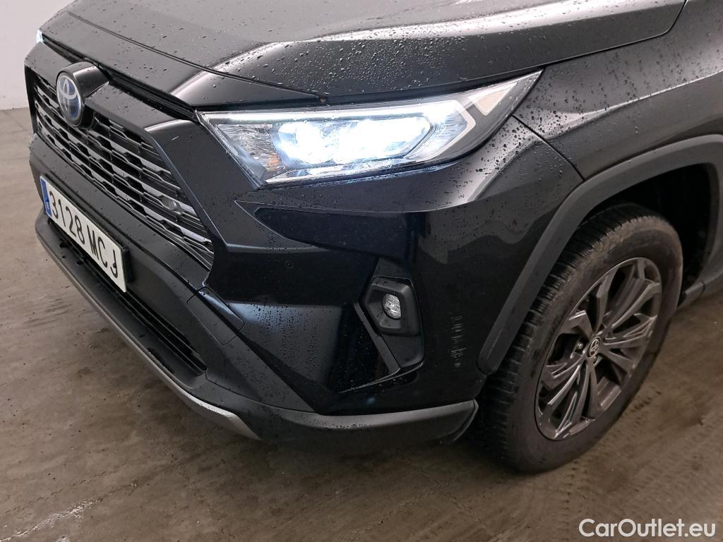  Toyota  RAV4 TOYOTA  / 2018 / 5P / todoterreno 2.5l 220H Advance #6