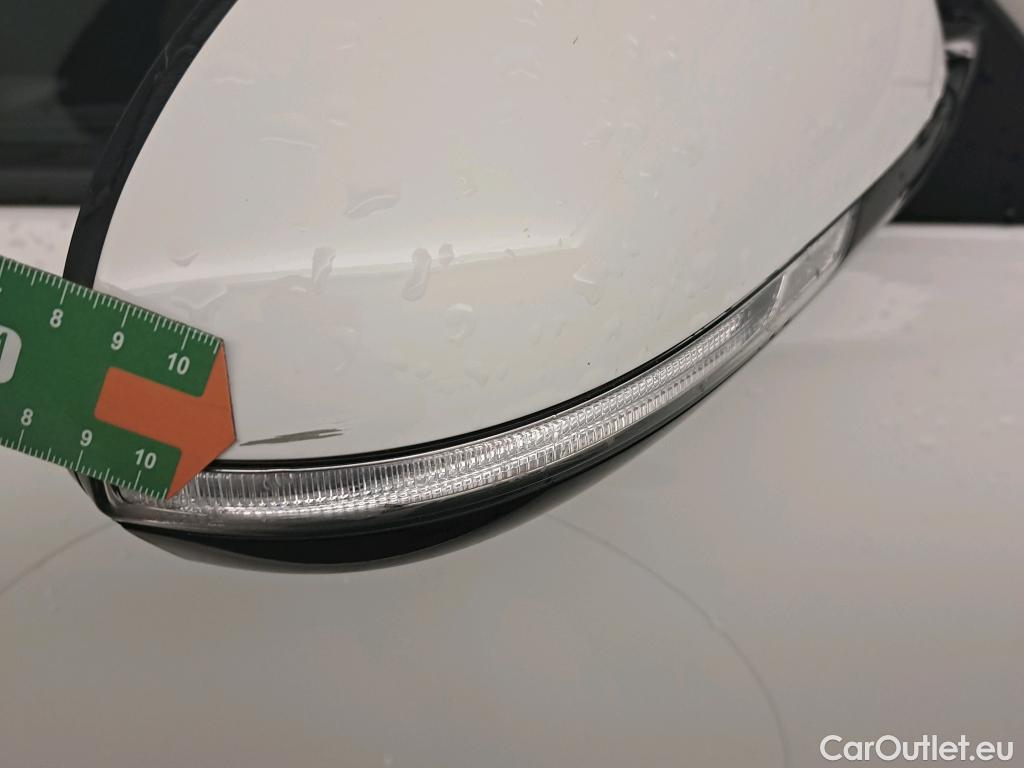  KIA  Niro KIA  Hïbrido Enchufable / 2016 / 5P / crossover 1.6 GDi Híbrido Enchufable 104kW Drive #42