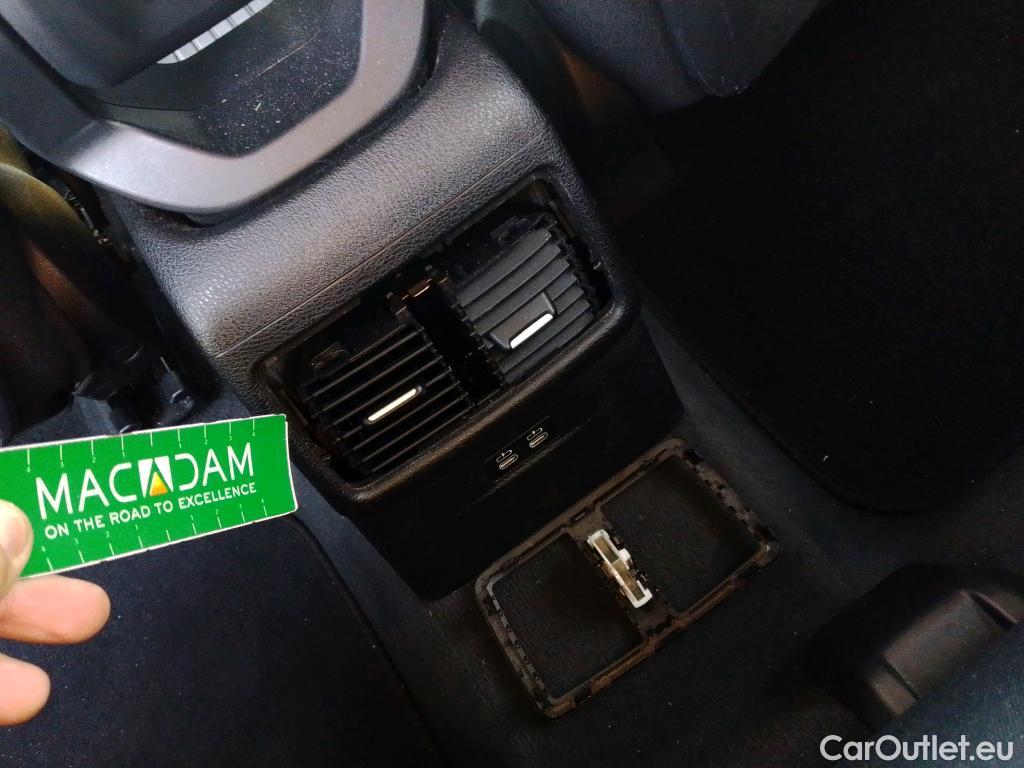  Bmw  X1 BMW  / 2019 / 5P / todoterreno sDrive16d Business #4