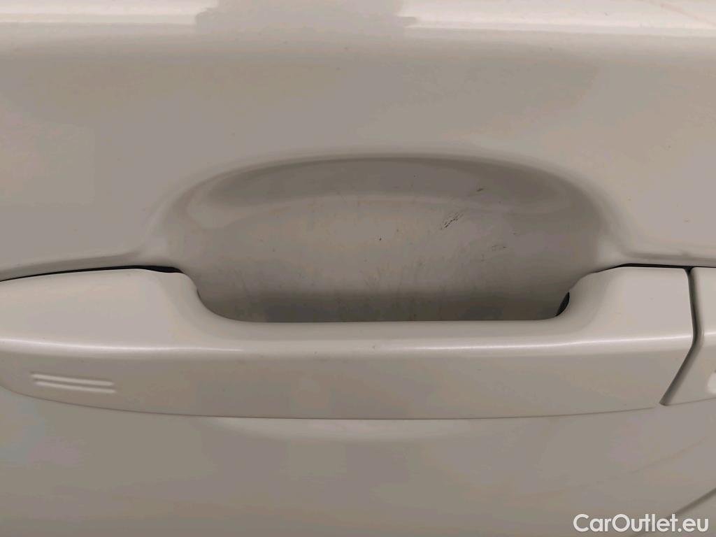  Toyota  C-HR TOYOTA  / 2016 / 5P / todoterreno 1.8 125H Advance #11