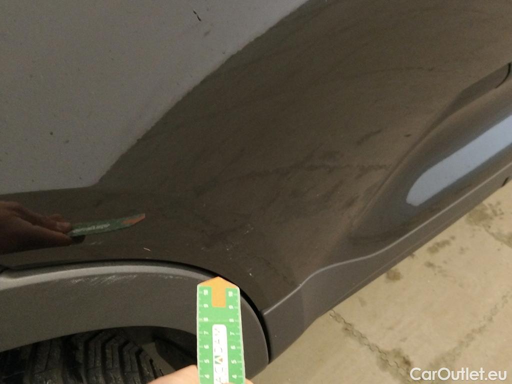  Volvo  XC 40 VOLVO XC40 / 2017 / 5P / todoterreno 2.0 T4 AWD Momentum Auto #8