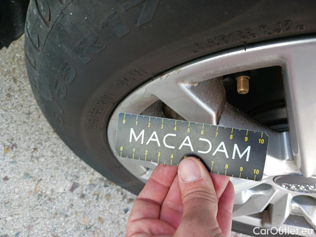  Audi  Q2 AUDI  / 2016 / 5P / todoterreno Design 30 TFSI 85kW (116CV) (AC) #46