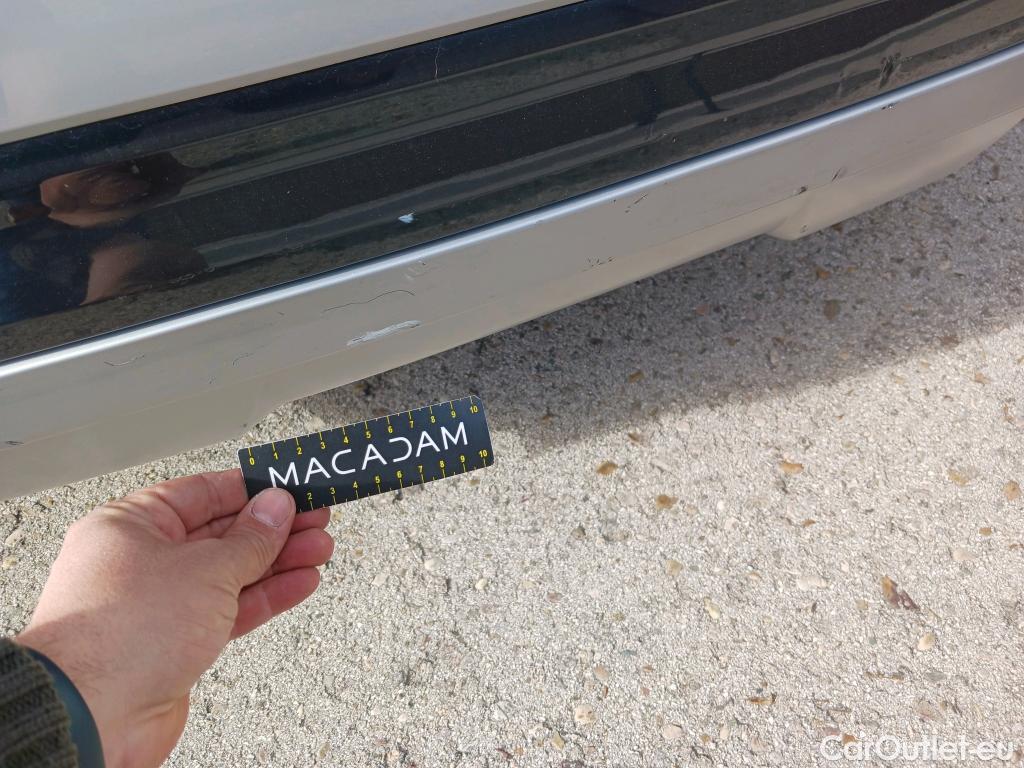  Audi  Q2 AUDI  / 2016 / 5P / todoterreno Design 30 TFSI 85kW (116CV) (AC) #35