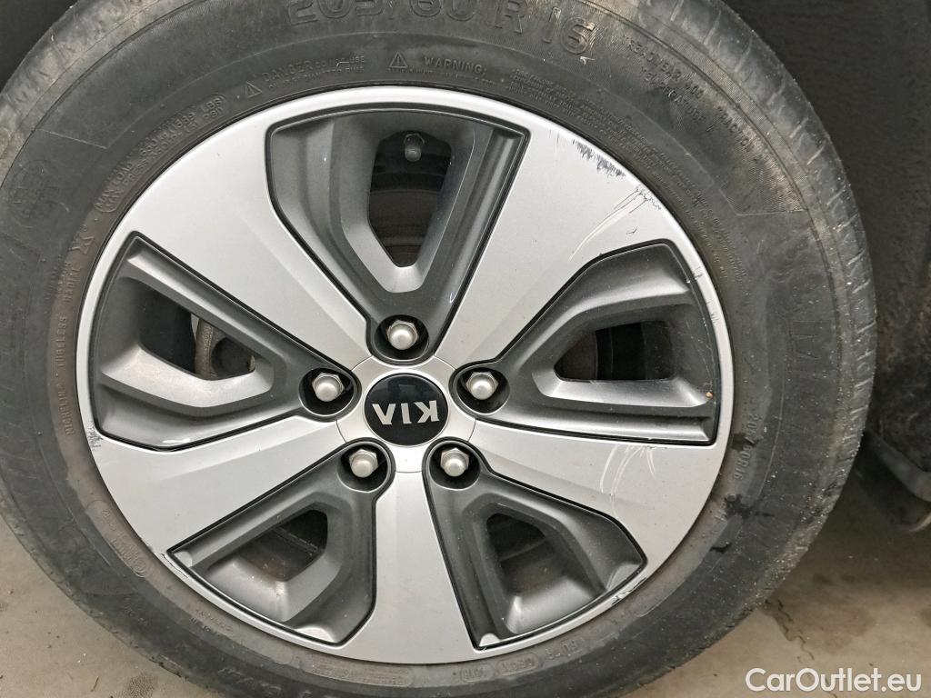  KIA  Niro KIA  Hïbrido Enchufable / 2016 / 5P / crossover 1.6 GDi Híbrido Enchufable 104kW Drive #26