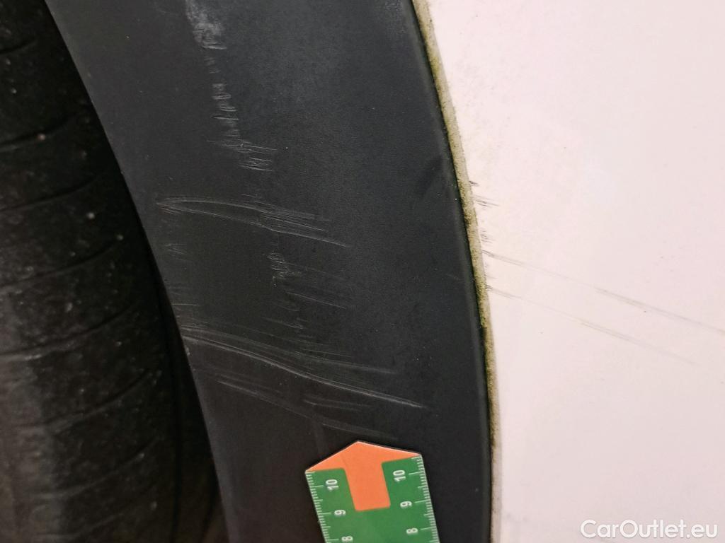  KIA  Niro KIA  Hïbrido Enchufable / 2016 / 5P / crossover 1.6 GDi Híbrido Enchufable 104kW Drive #20