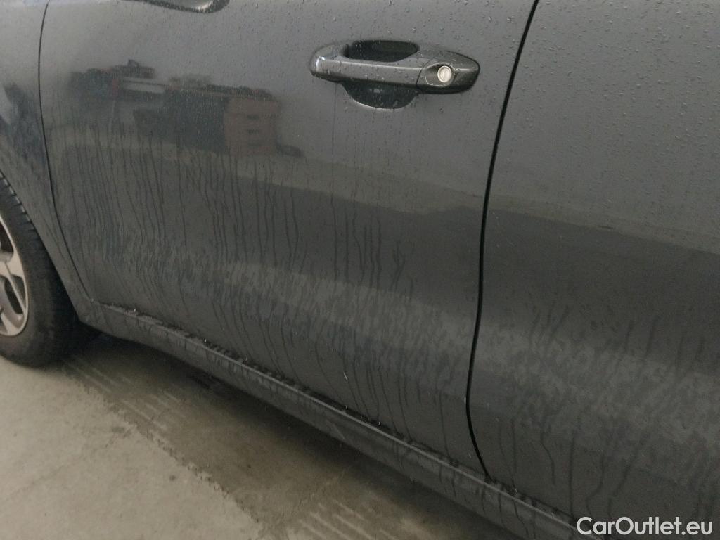  KIA  Sportage KIA  / 2018 / 5P / todoterreno 1.6 MHEV Business DCT 100kW (136CV) 4X2 #15