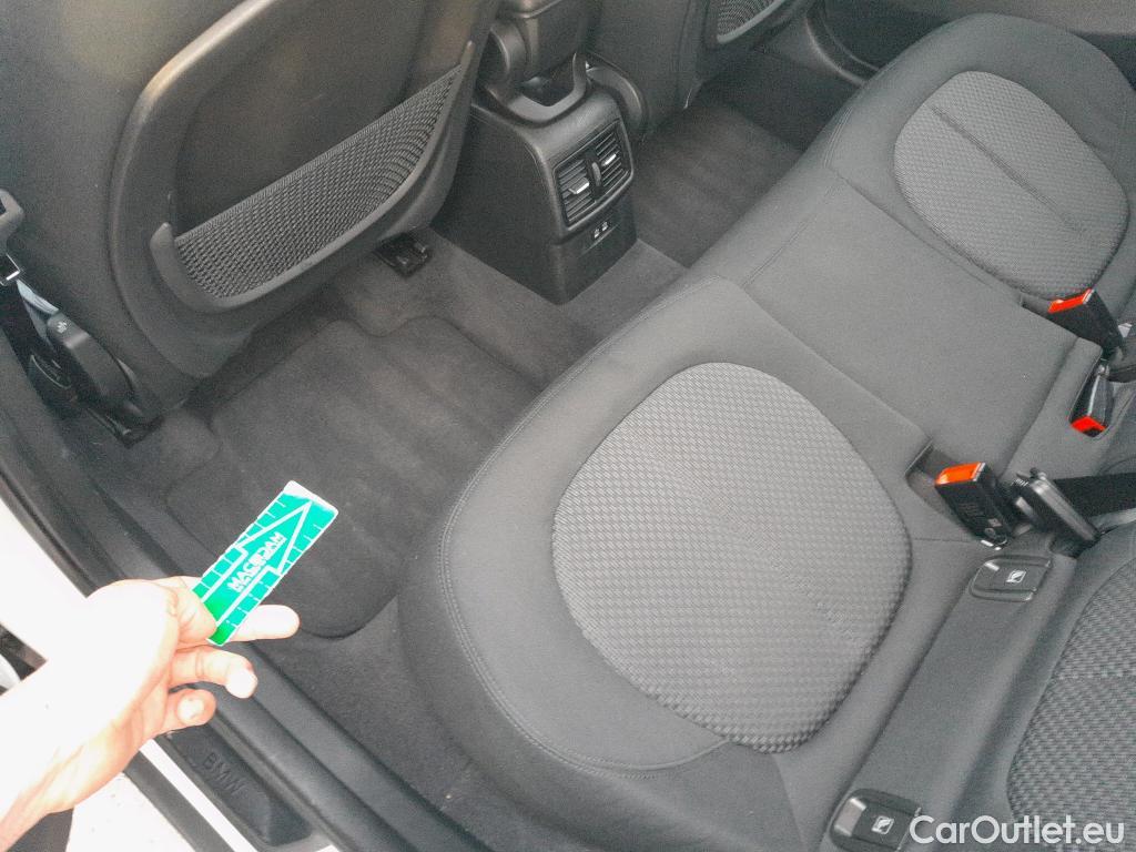  Bmw  X1 BMW  / 2019 / 5P / todoterreno sDrive18d #7