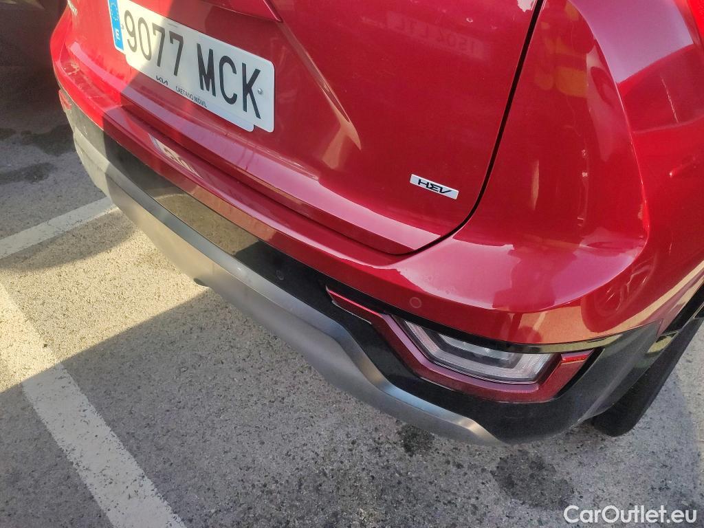  KIA  Niro KIA  / 2022 / 5P / crossover 1.6 GDi HEV 104kW (141CV) Drive #29