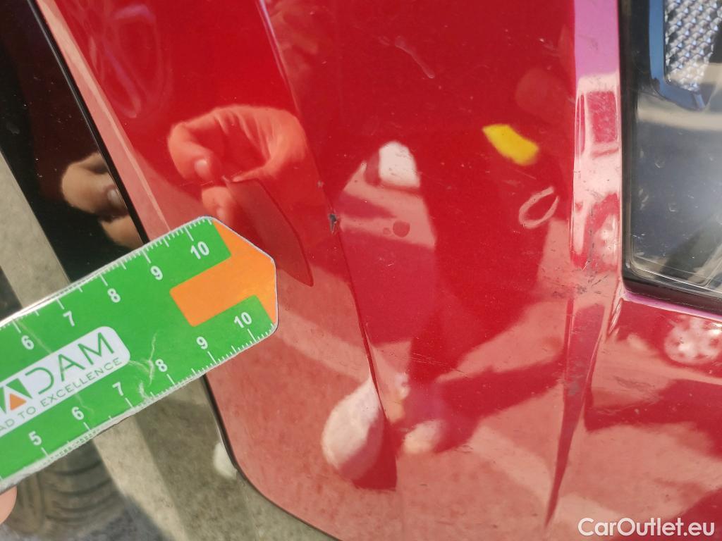  KIA  Niro KIA  / 2022 / 5P / crossover 1.6 GDi HEV 104kW (141CV) Drive #32