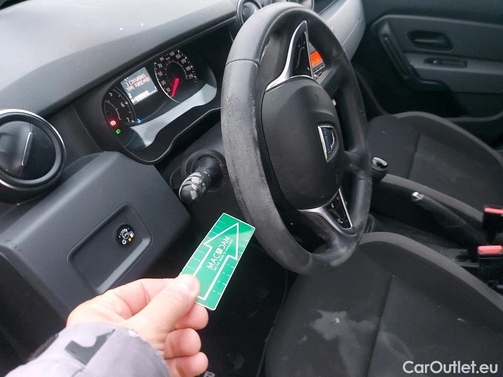  Dacia  Duster DACIA  / 2018 / 5P / todoterreno Essential TCE 74kW(100CV) ECO-G 4X2 #2