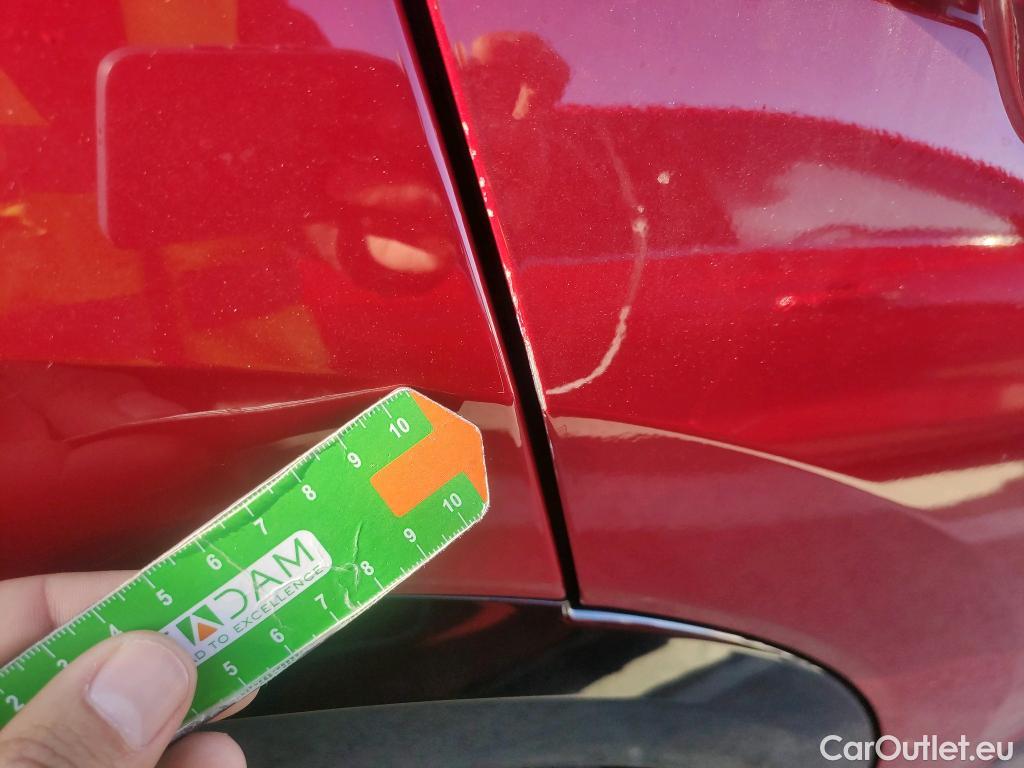  KIA  Niro KIA  / 2022 / 5P / crossover 1.6 GDi HEV 104kW (141CV) Drive #10