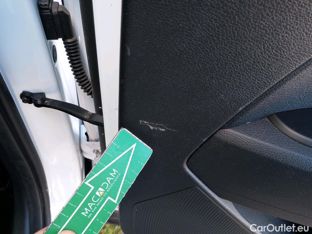  KIA  Sportage KIA  / 2022 / 5P / todoterreno 1.6 T-GDi 110kW (150CV) Concept 4x2 #7