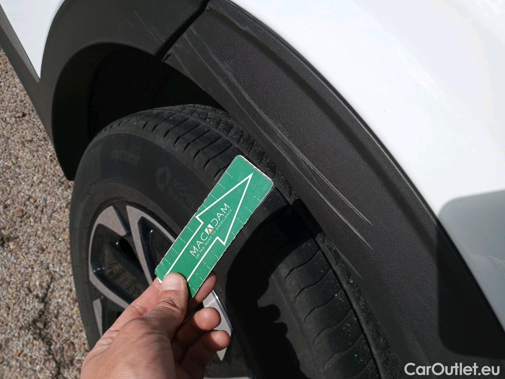  KIA  Sportage KIA  / 2022 / 5P / todoterreno 1.6 T-GDi 110kW (150CV) Concept 4x2 #20