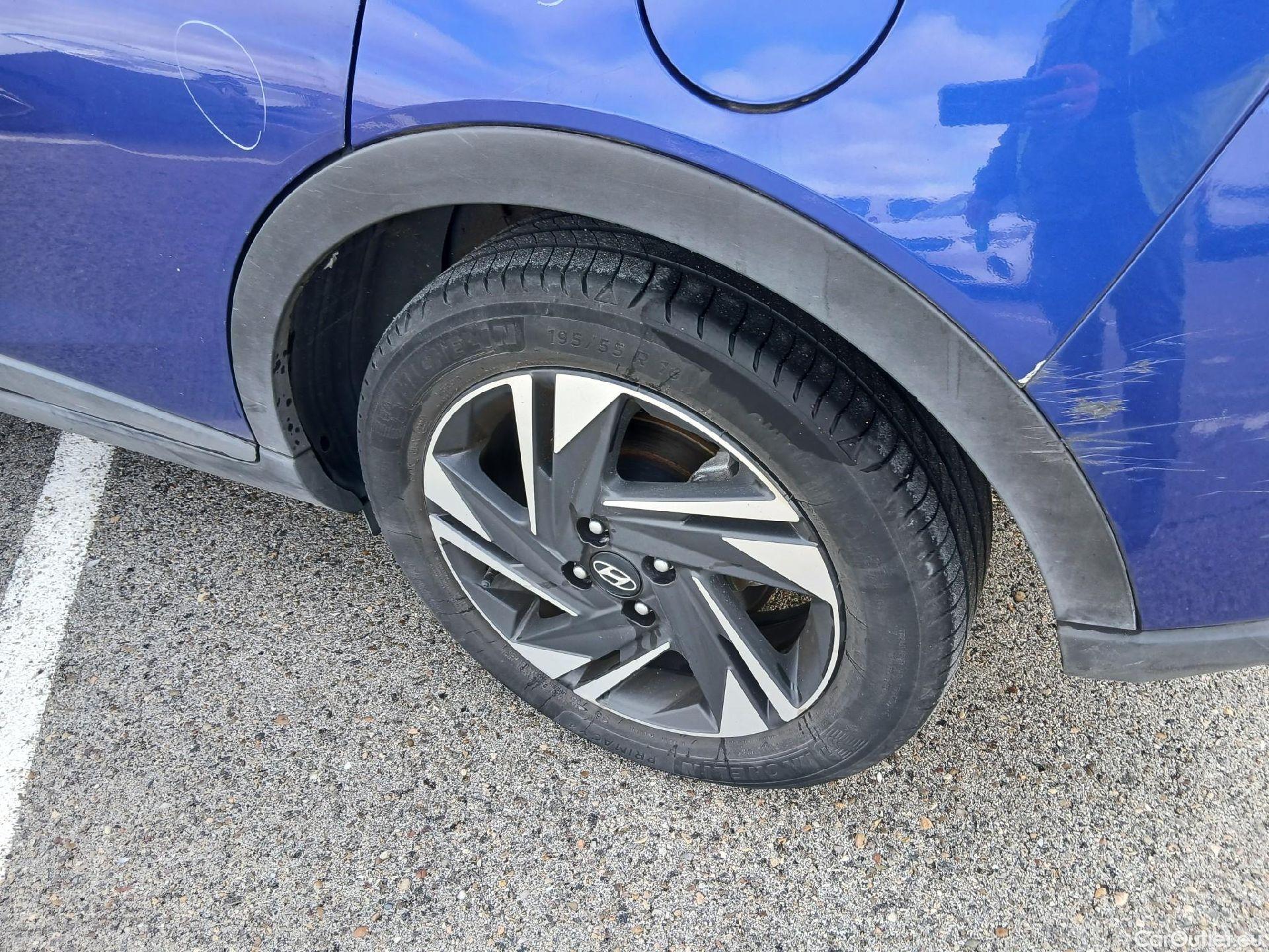  Hyundai  Bayon HYUNDAI  / 2021 / 5P / todoterreno 1.2 MPI Maxx #31