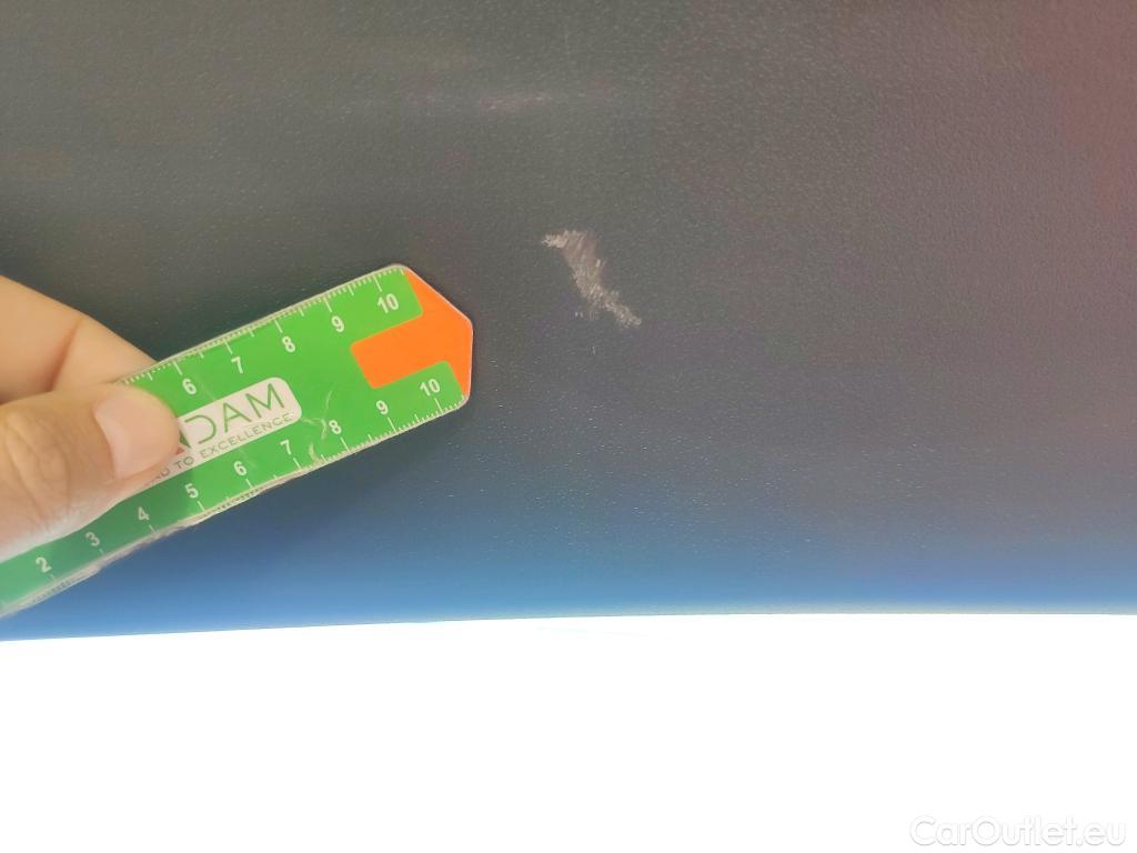  KIA  Niro KIA  / 2022 / 5P / crossover 1.6 GDi HEV 104kW (141CV) Drive #20