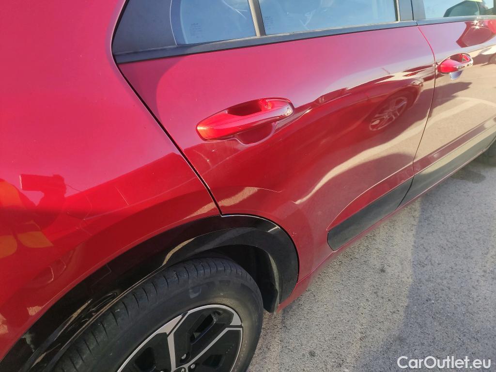  KIA  Niro KIA  / 2022 / 5P / crossover 1.6 GDi HEV 104kW (141CV) Drive #9