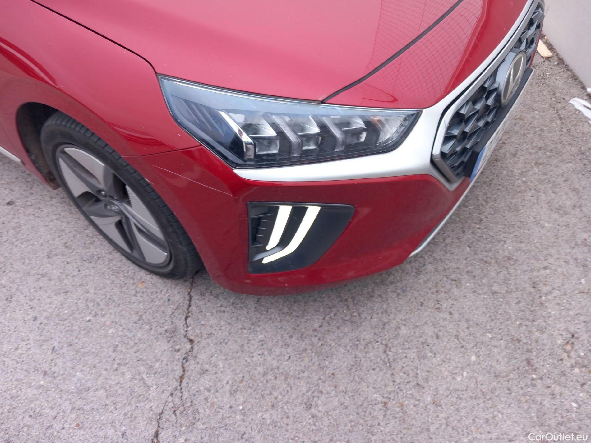  Hyundai   Ioniq HYUNDAI / 2019 / 5P / berlina con portón 1.6 GDI HEV Tecno DCT #6