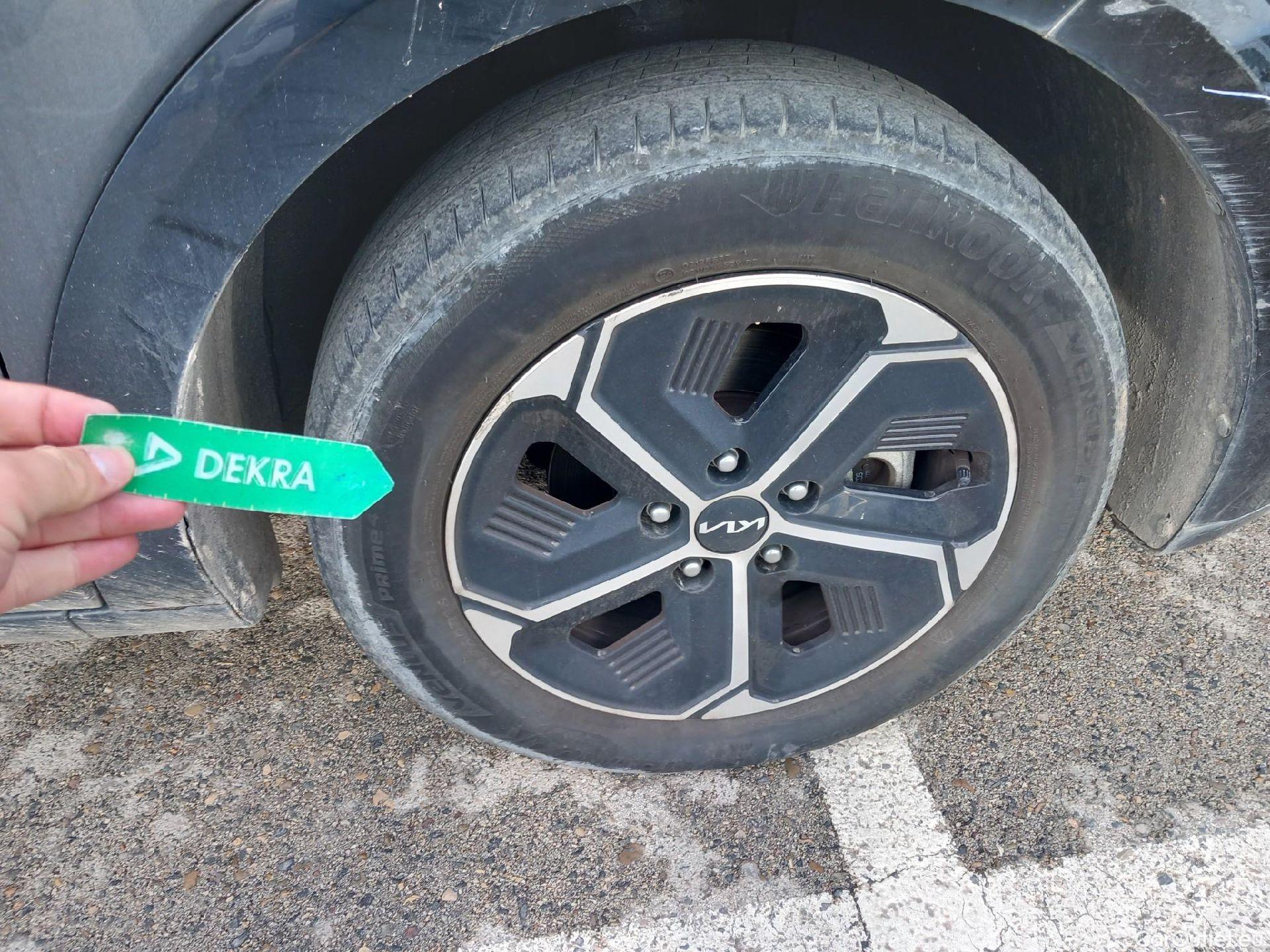  KIA  Niro  Hybrid Drive 1.6 AT6 E6d #35