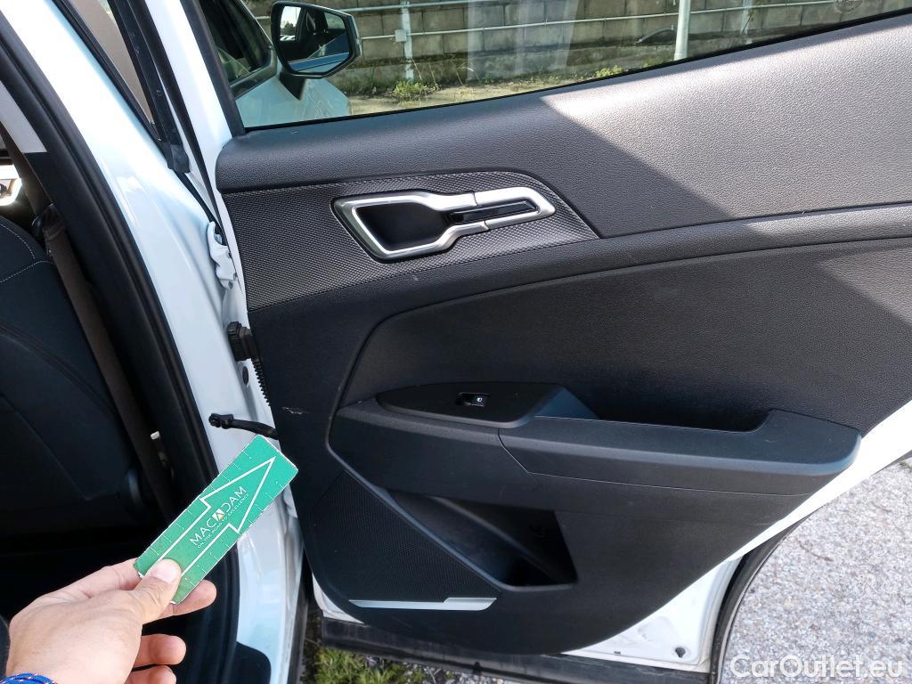  KIA  Sportage KIA  / 2022 / 5P / todoterreno 1.6 T-GDi 110kW (150CV) Concept 4x2 #8