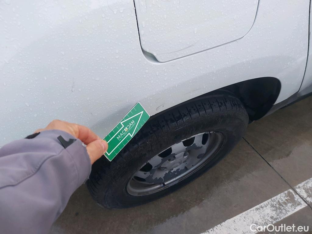  Dacia  Duster DACIA  / 2018 / 5P / todoterreno Essential TCE 74kW(100CV) ECO-G 4X2 #21